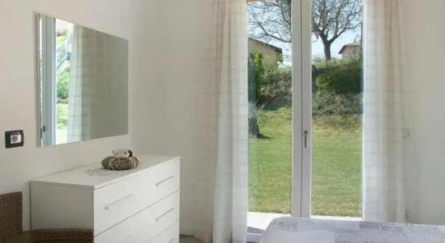 Appartamento Zerboni C1, Book Apartment Hotels in Como with a Pool, Swimming Pool