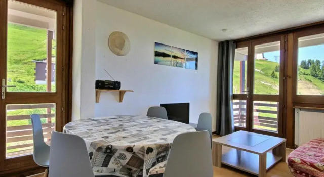 Appartement La Plagne, 2 pièces, 5 personnes - FR-1-455-16