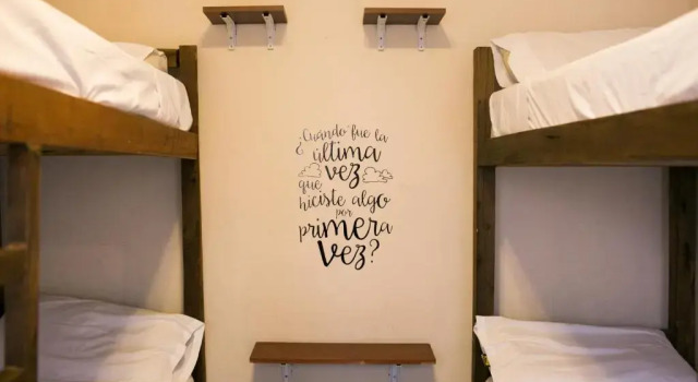 Кровать в общем номере (женский номер) Sabatico Travelers Hostel & Guesthouse
