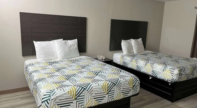 Четырёхместный номер Standard Studio 6 Suites West Memphis, AR - Memphis