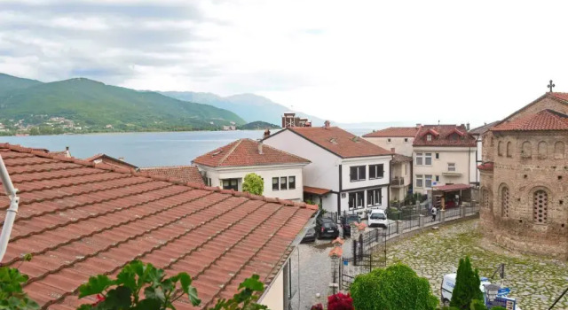 Апартаменты с видом на озеро Jovanovic Guest House