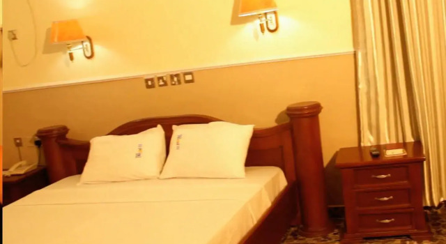 Люкс Hi Point Hotel And Suites