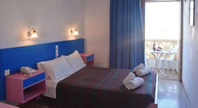 Sunny Resort, Забронировать Курортный отель Отели Аналипси с завтраком, Завтраки