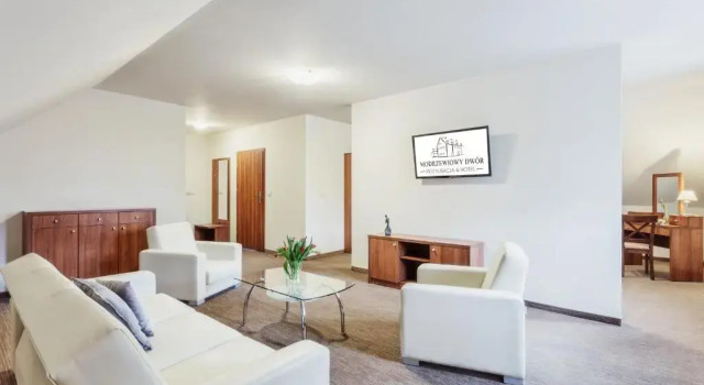 Люкс Hotel Modrzewiowy Dwór