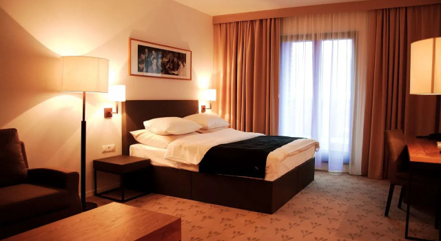 Great Polonia The Granary La Suite Hotel