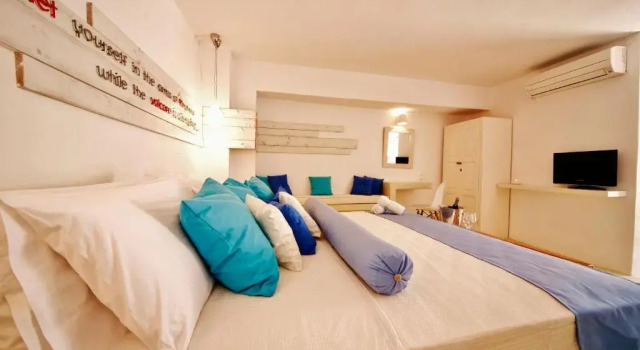 Полулюкс с видом на горы Chroma Suites
