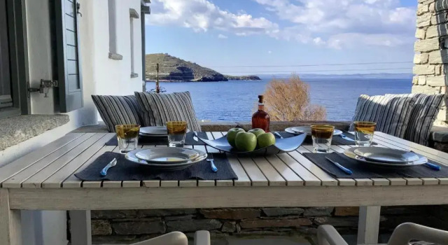 Коттедж с 2 комнатами Aqua Blue, only 100 meters from the beach of Gialiskari