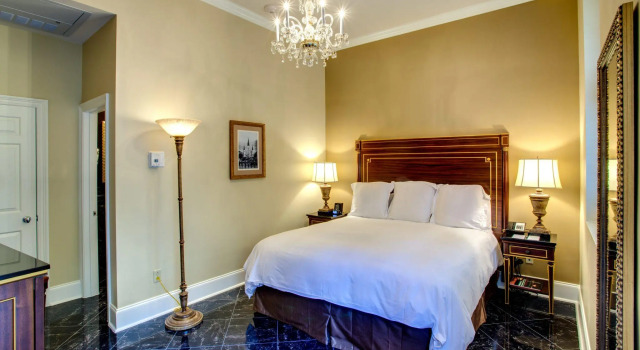 Двухместный номер Petite Hotel Mazarin
