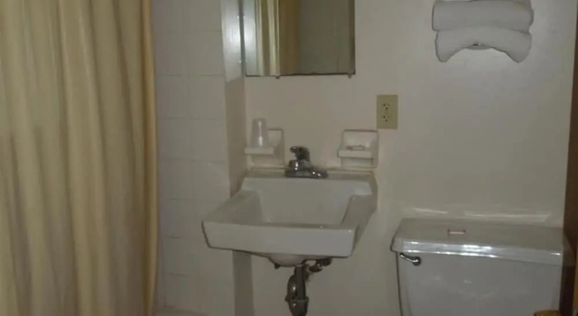 Номер Standard Lee's Motel