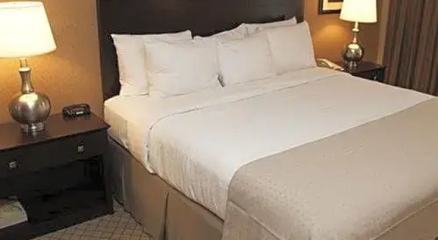Run of House Armoni Inn & Suites