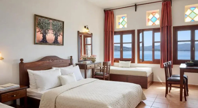 Четырёхместный номер Standard Leda Village Resort