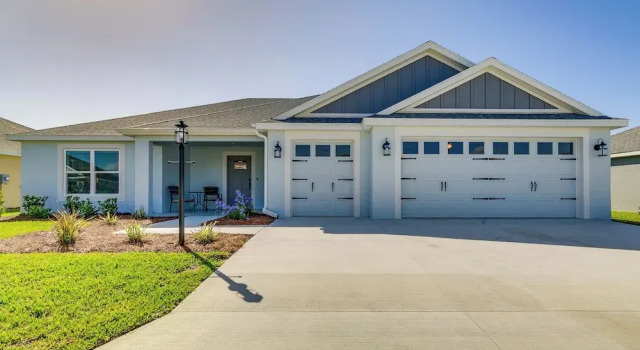 Home w/ Lanai + Community Perks in The Villages!, Book Hotel Hoteller i Leesburg med pool, Swimmingpool