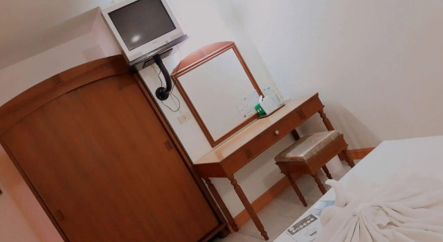 Muang Khon Guest House, Забронировать Гостевой дом Отели Южного Таиланда с парковкой, Парковка