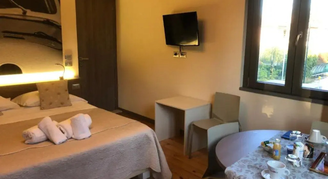 Семейная студия International Rooms & Apartments