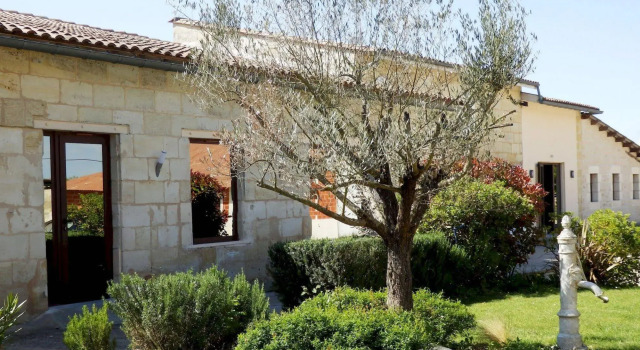 Chateau La Mothe du Barry, Prenota Hotel Moulon Entre-Deux-Mers