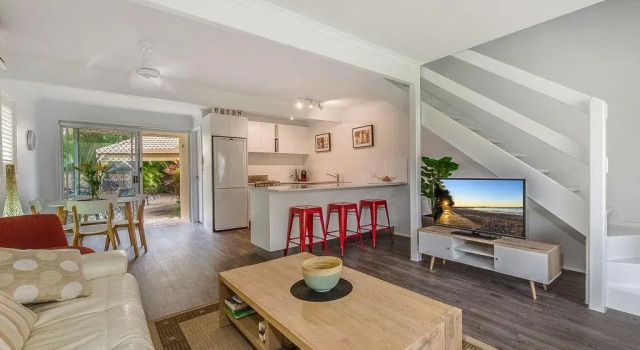 Noosa Gardens Riverside Resort, Забронировать Курортный отель Отели Нузавилл 3 звезды, рядом с Reef Street Bushland Reserve, 3*