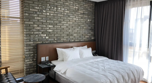 Hotel Morning Calm, 预订 酒店 阴城 忠清北道