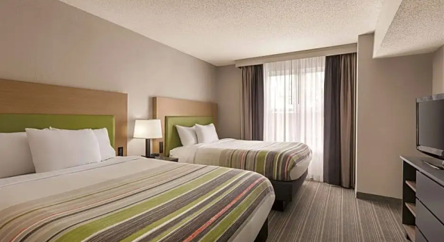 Четырёхместный люкс Country Inn & Suites by Radisson, Beaufort West, SC