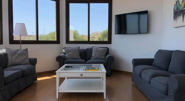 Luxury Villa for 12 people, Rezervați Vilă Hoteluri în Cerros del Aguila cu parcare, Parcare
