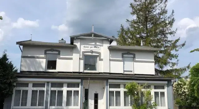 Haus zur Eiche 1