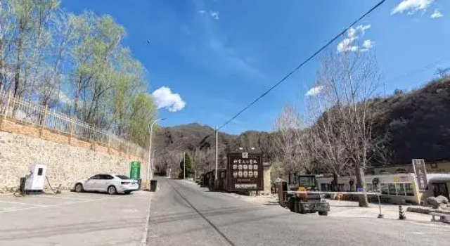 Huairou Shentang Taigong Homestay (Shentangyu), Book Hotel Hoteller i Beijing Province med parkering, Parkering