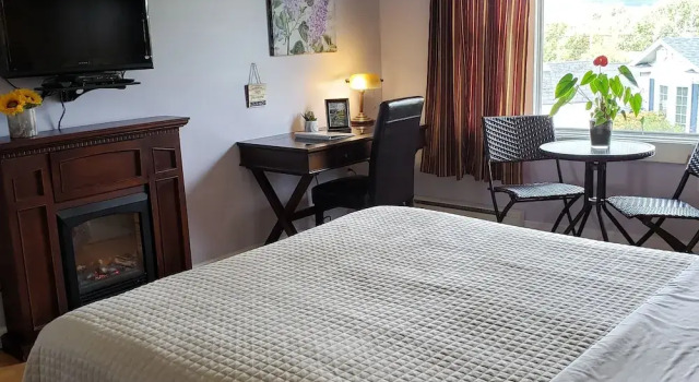 Люкс Superior Antigonish Evergreen Inn