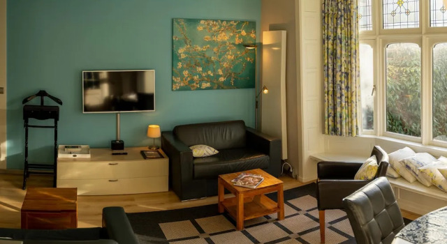 Апартаменты c 1 комнатой с видом на сад Dutch Masters Short Stay Apartments