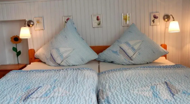 Ferienwohnung Carstensen Nr1, Prenota Hotel Hotel a Fehmarn con parcheggio, Parcheggio
