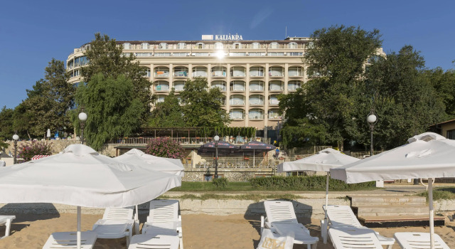 Отель Elpida Beach, Забронировать Отель Отели Золотых Песков 4 звезды, рядом с Поле для мини-гольфа, 4*