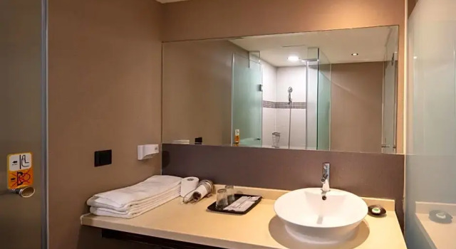 Run of House Rich & Free Hotel - Kaifeng 富逸旅趣-北車開封館