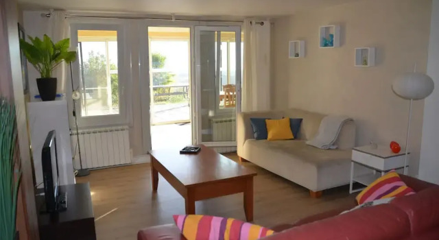 Appartement Gîte La Vue 6 pers, Réserver Appartement Hôtels à Donnazac avec parking, Parking