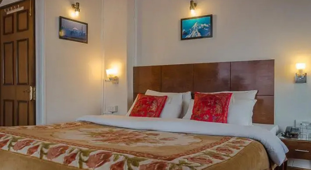 Номер Deluxe Hotel Shangrila Regency