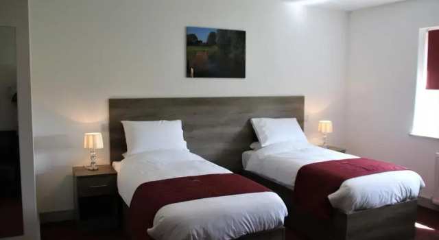 Belvedere Hotel and Golf, Забронировать Отель Бринлингтон Восточный райдинг Йоркшира, рядом с Железнодорожный вокзал Бридлингтона