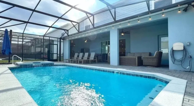Stunning Themed 7 Bed Pool Home With Theater-3229l 7 Bedroom Home