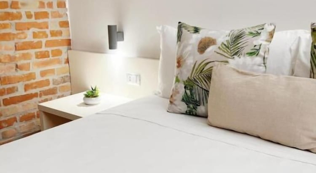 Simona Rooms Apartaments, Buchen Sie Hotel Portocannone Molise