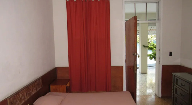 Camera Economy Park Hotel