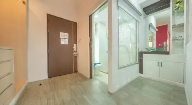 Полулюкс Deluxe SHIN Hotel V-ONE Korat