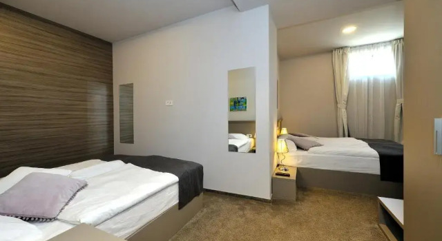 Четырёхместный номер Economy Deluxe Villa No.10 - Rooms & Apartments