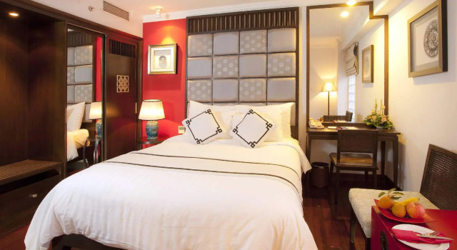 Номер Classic Church Boutique Hotel Hang Trong