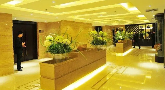 Sulide Hotel Downtown, Book Hotel Hoteller i Saihan med pool, Swimmingpool