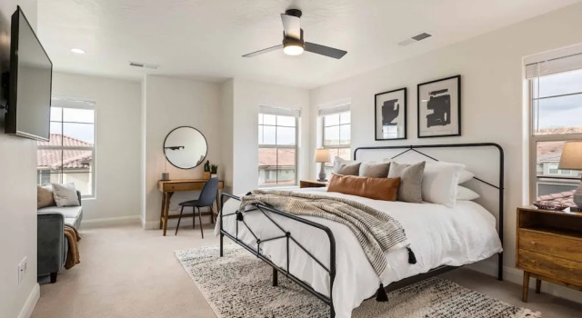 Red Rock Adventures 4 Bedroom Townhouse