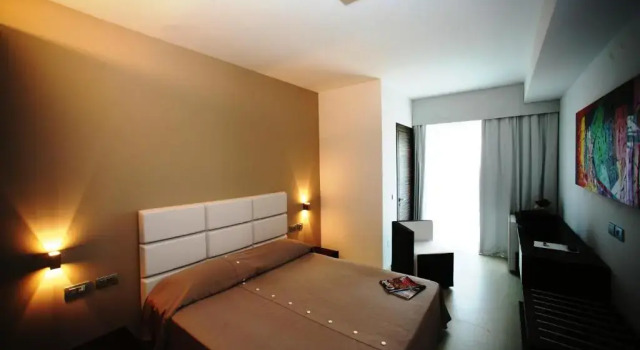 Двухместный номер White Hotel