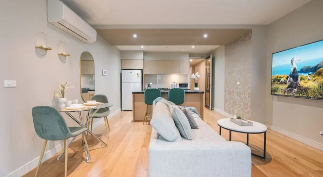 Апартаменты Deluxe Mollys Little Apartments