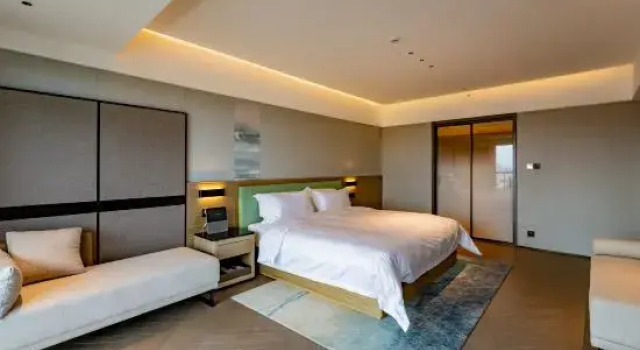 Люкс Rizhao Laidun Sea View Hotel