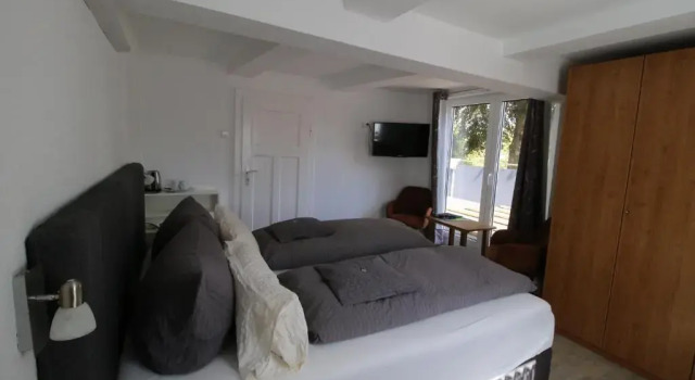 Трёхместный номер Standard с балконом Pension Haus Butz