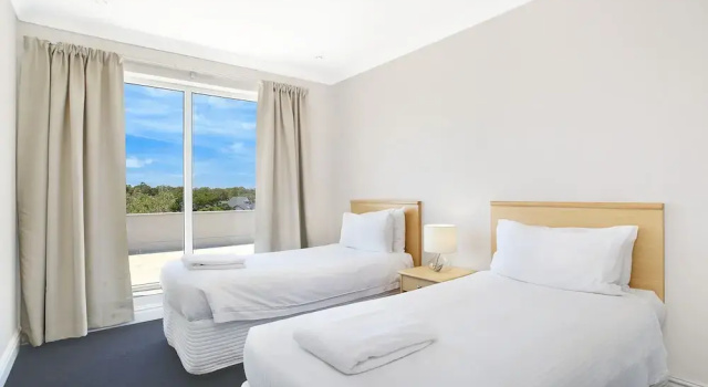 Апартаменты Deluxe Пентхаус с 2 комнатами Sydney Airport Suites