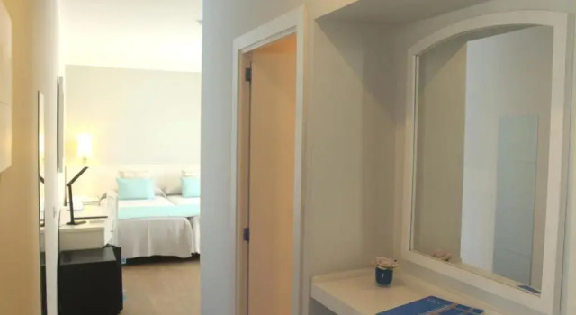 Двухместный номер Deluxe с частичным видом на море Hotel Creta Paguera