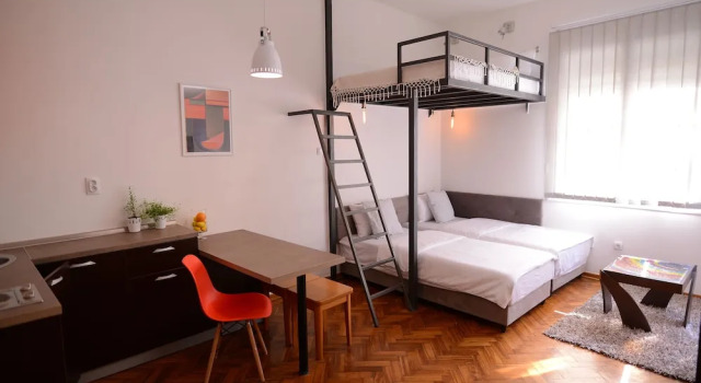 Студия Central Spot Apartments