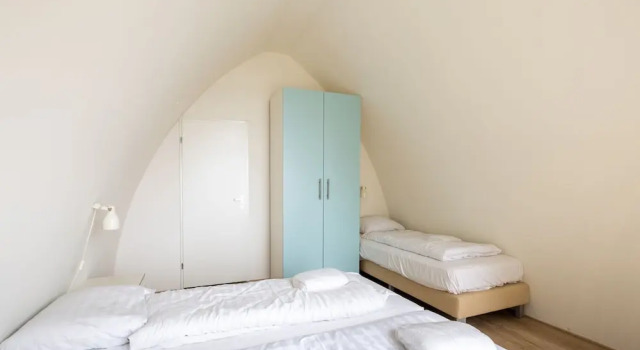 Коттедж Comfort c 1 комнатой с балконом Luxury Apartment in a Residence Right on the Boulevard and the Beach