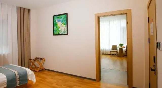 Люкс Deluxe Junren Yizhan · Shushu's Boutique Homestay (Kashgar Donghu Park)